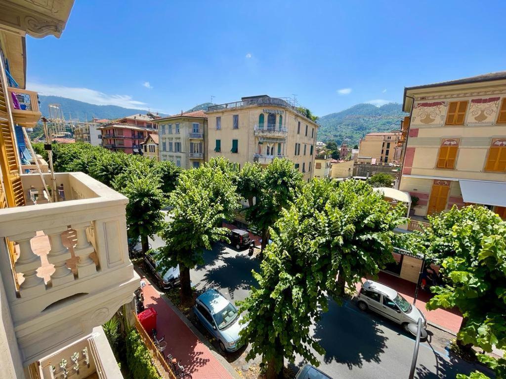 Big Wave Apartment - Levanto, 5 Terre Exterior photo